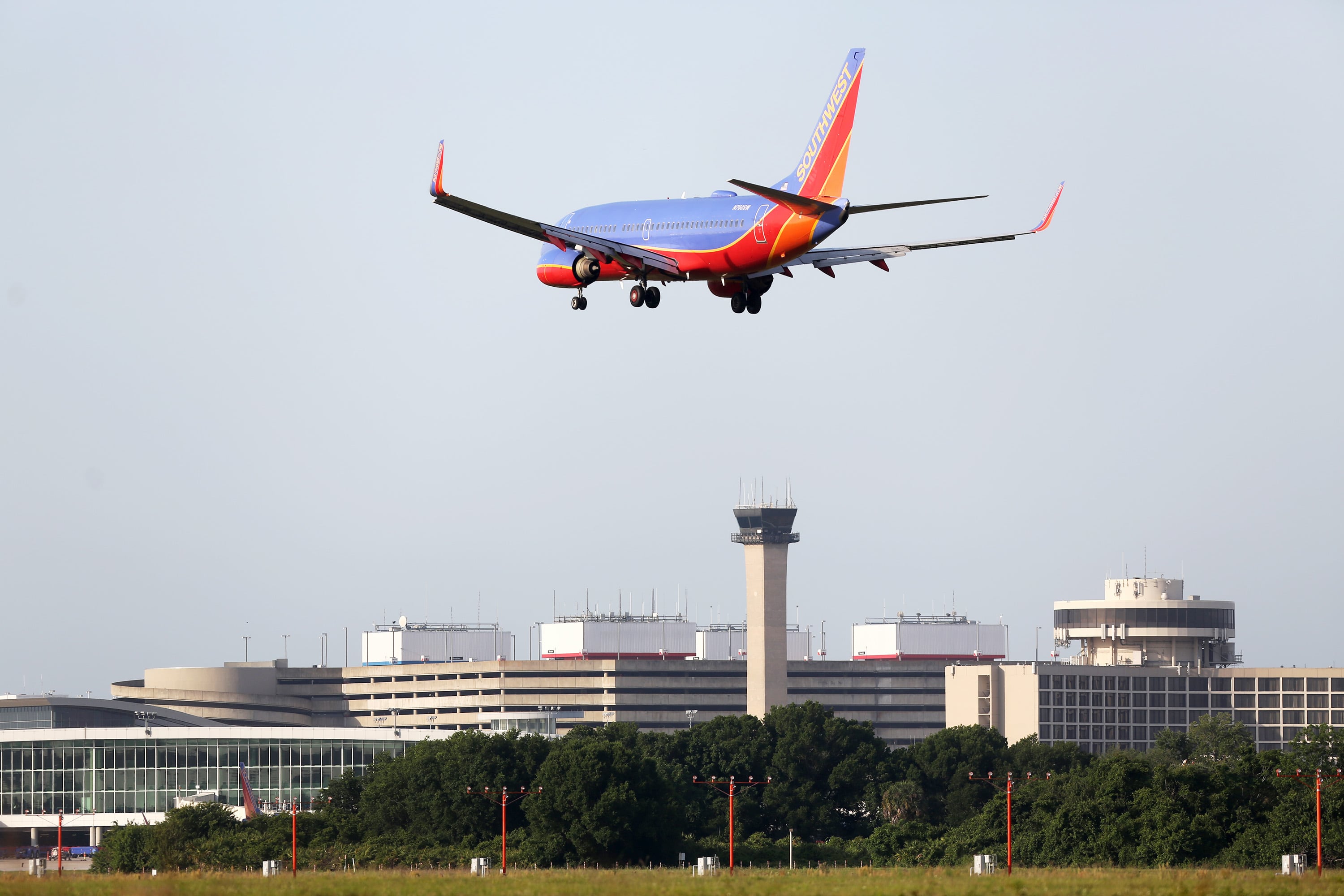 Pilots said nothing as Southwest plane flew dangerously low over Tampa Bay