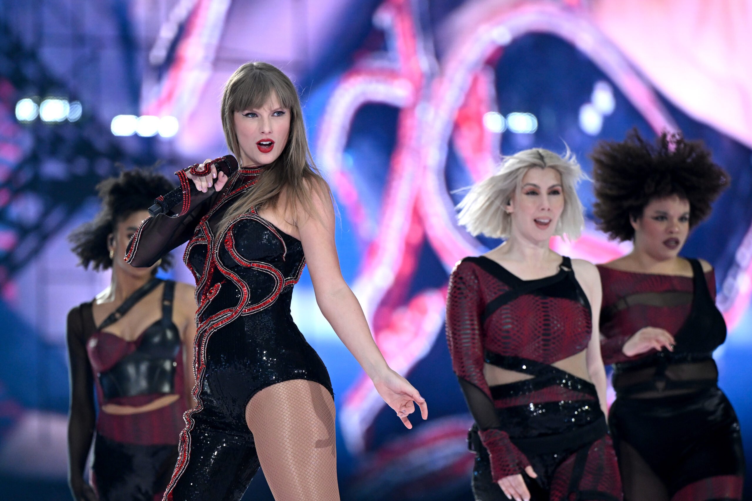 ISIS Plot To Attack Taylor Swift Vienna Concert Thwarted