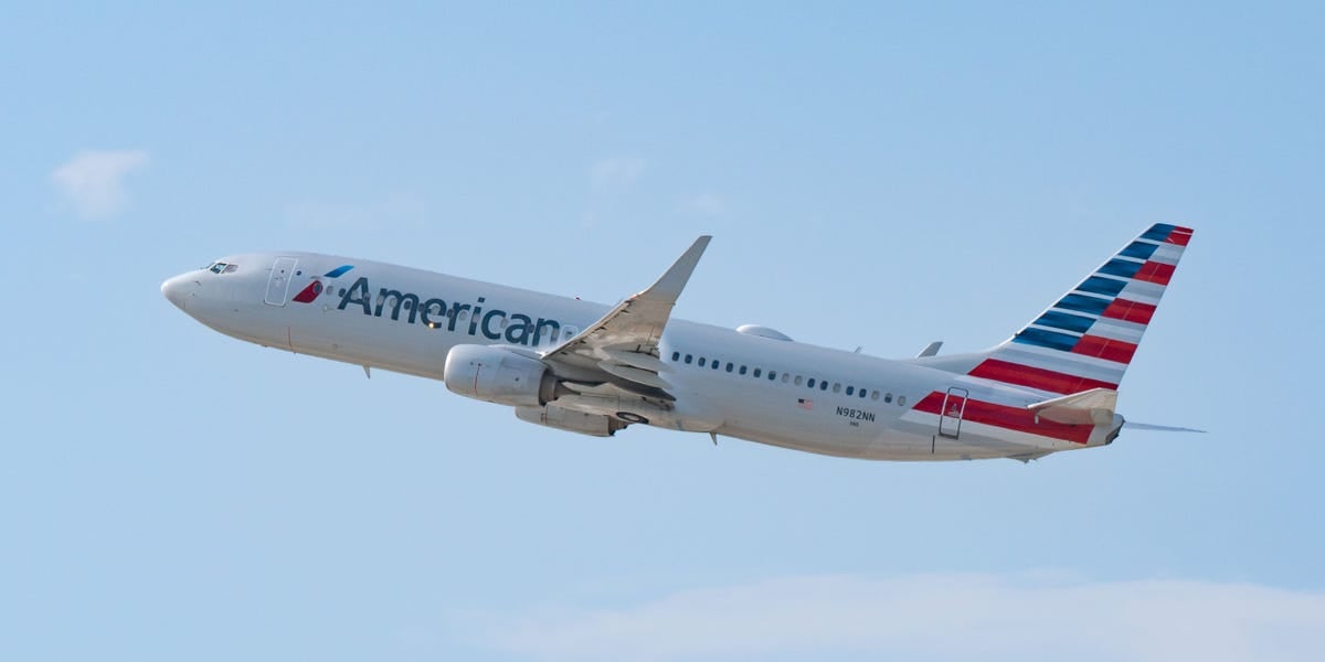 Passenger sues American Airlines, claiming he broke his ankle while letting someone go to the bathroom