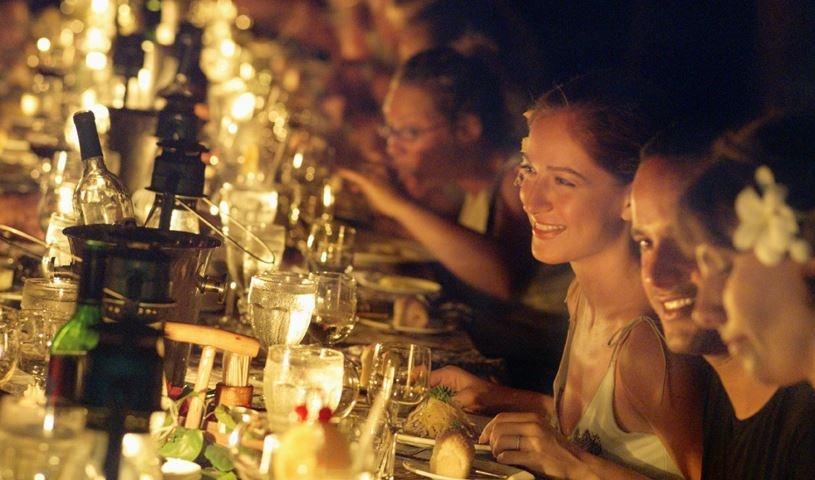 Vacation Destinations Embrace The Surging Popularity Of Dinner Parties