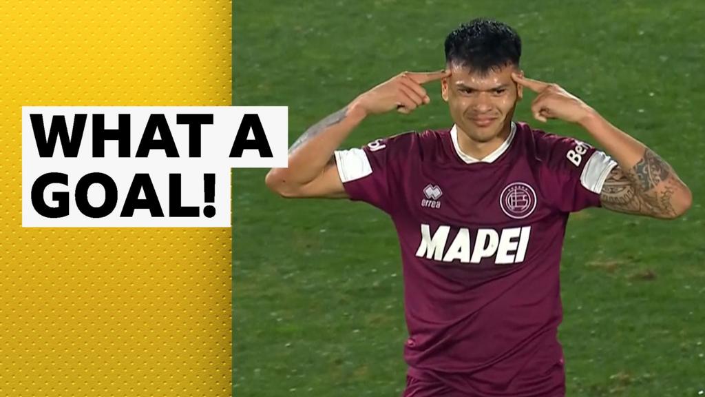 Watch stunning overhead kick by Lanus forward Bou