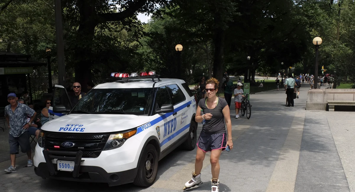 NYPD deploys 100 more officers in Central Park following robbery spike