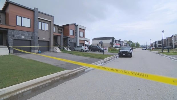 2 dead, 2 wounded in shooting over 'ongoing neighbour dispute' in Stratford, Ont.