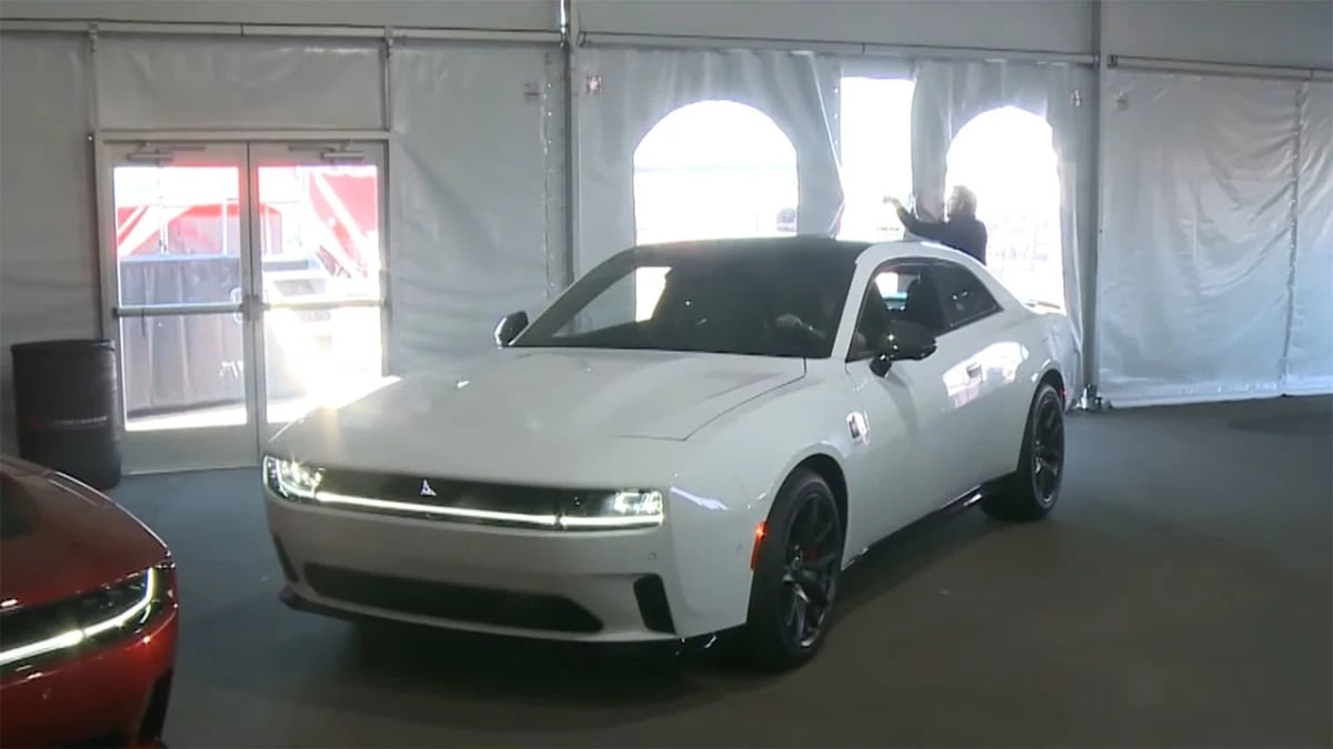 2024 Dodge Charger Daytona gets its first walkarounds