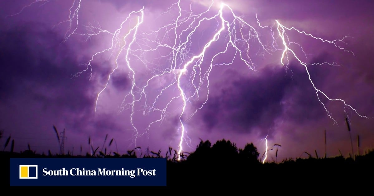 6 dead, 10 hurt in China after lightning strikes pavilion as visitors sheltered from storm