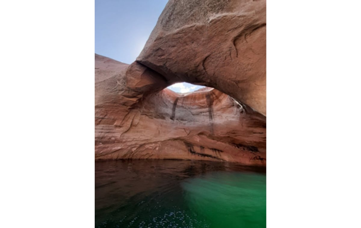 Popular arch in Glen Canyon National Recreation Area suddenly collapses