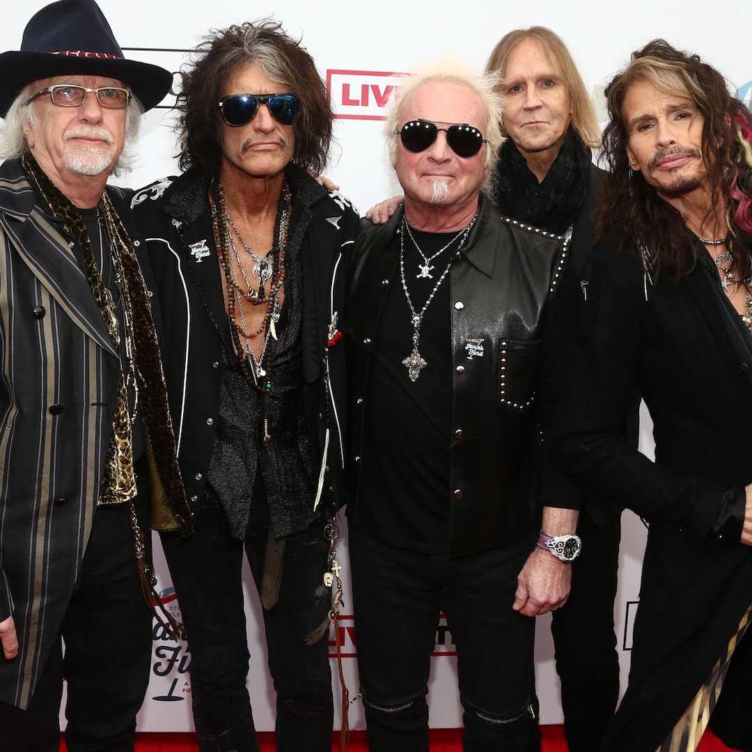  Aerosmith Retires From Touring Due To Steven Tyler's Vocal Cord Injury 