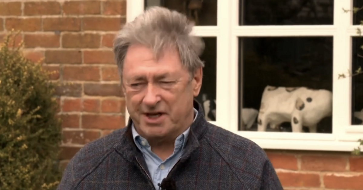 Alan Titchmarsh star chokes back tears as he opens up on tragic loss of daughter