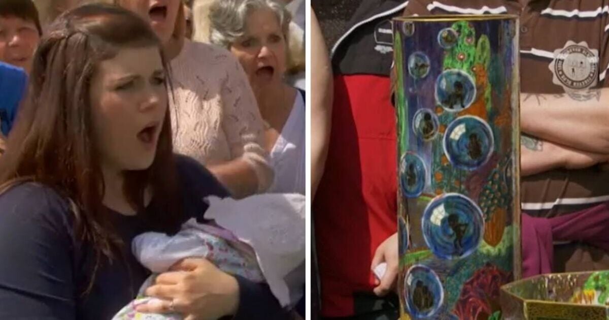 Antiques Roadshow expert makes U-turn on vase price as reaction 'wakes the baby'