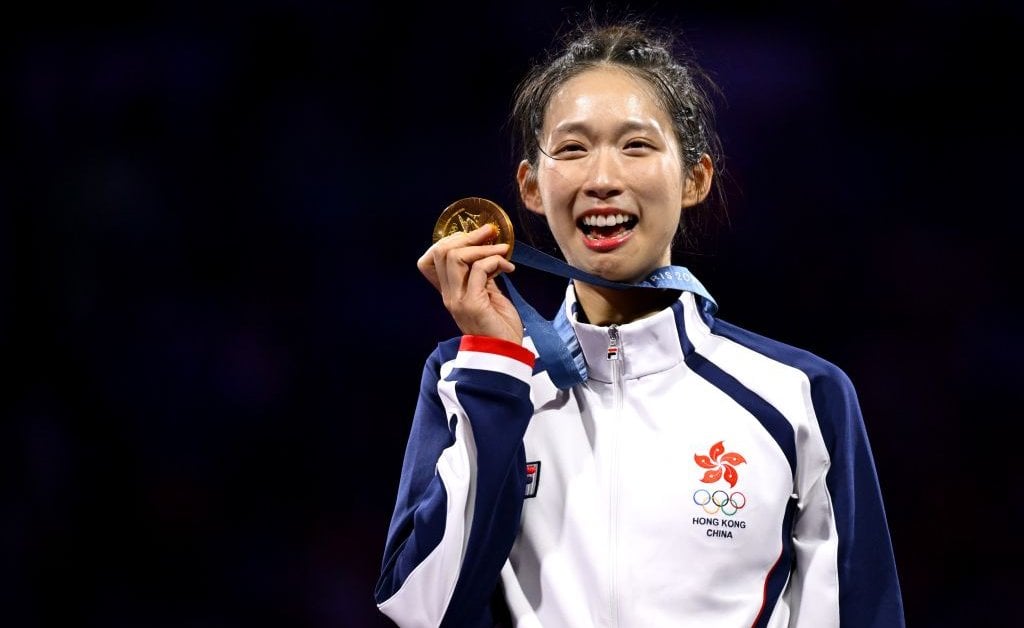 Hong Kong Fencer Retires After Winning Gold Amid Uproar Over Pro-China College Thesis