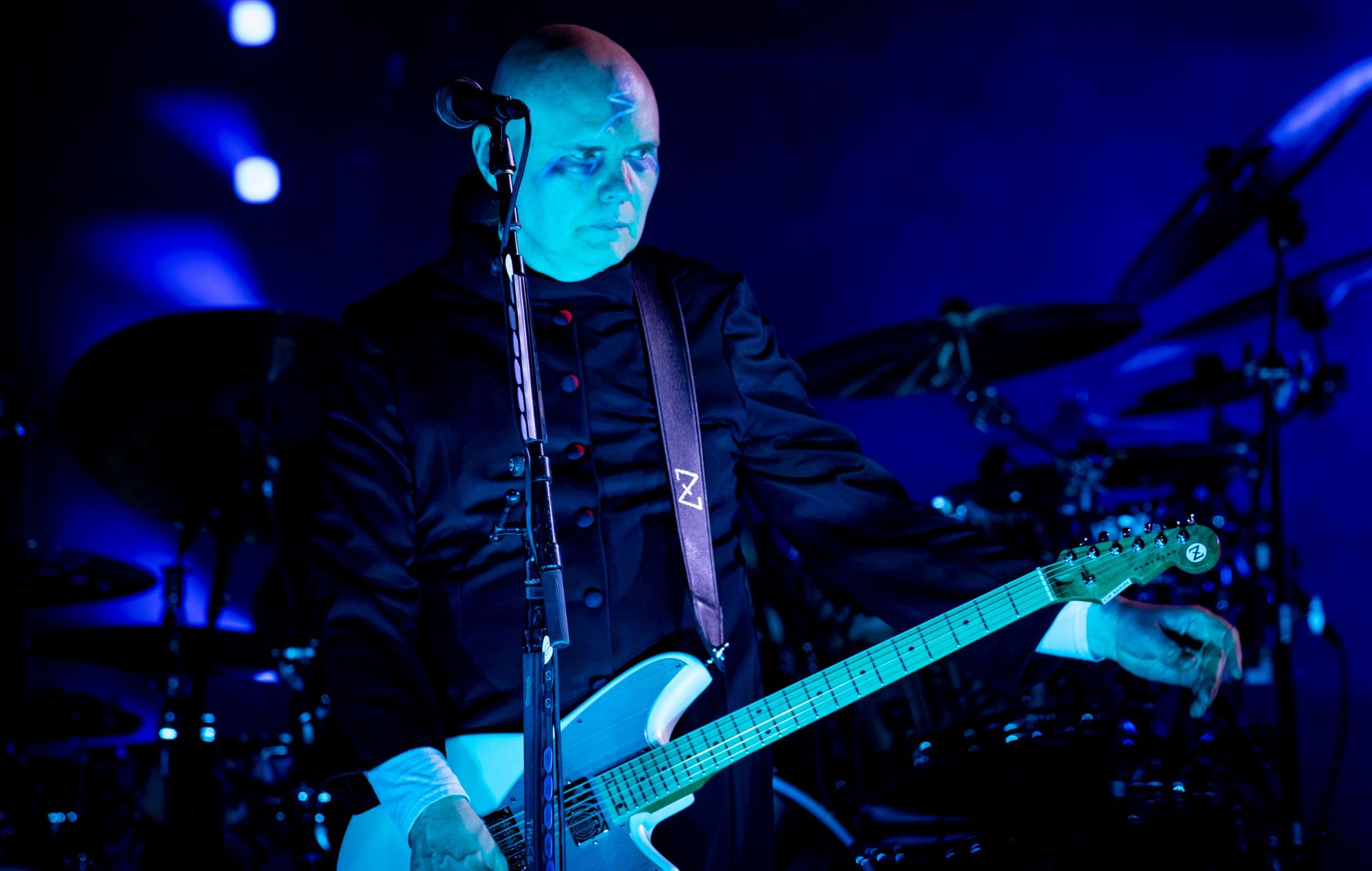 Billy Corgan enlists AI to share videos with fans in eight languages