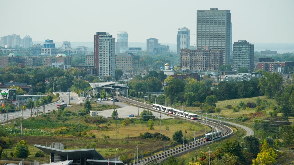 Broke and broken: Report says Canada's public transit in critical funding state