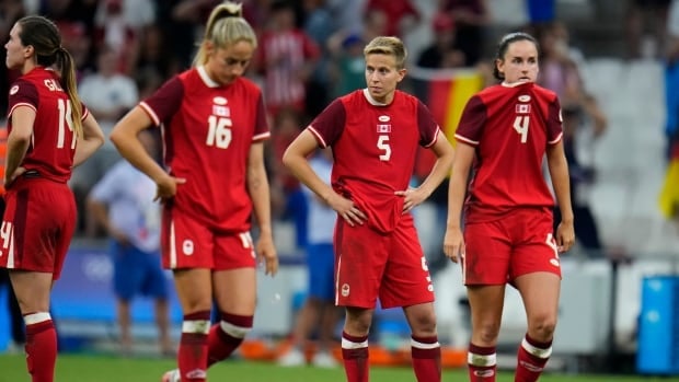 Canadian women leave Olympics without a soccer medal, but the 22 indefatigable players lost on their own terms