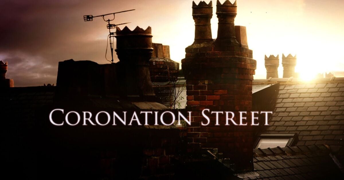 Coronation Street couple call it quits as long distance too much