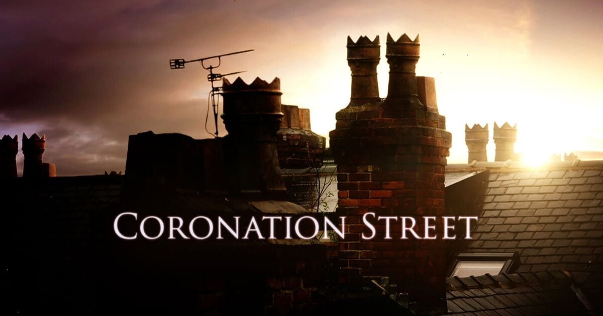 Coronation Street 'set for new shock teen pregnancy storyline' - but viewers divided