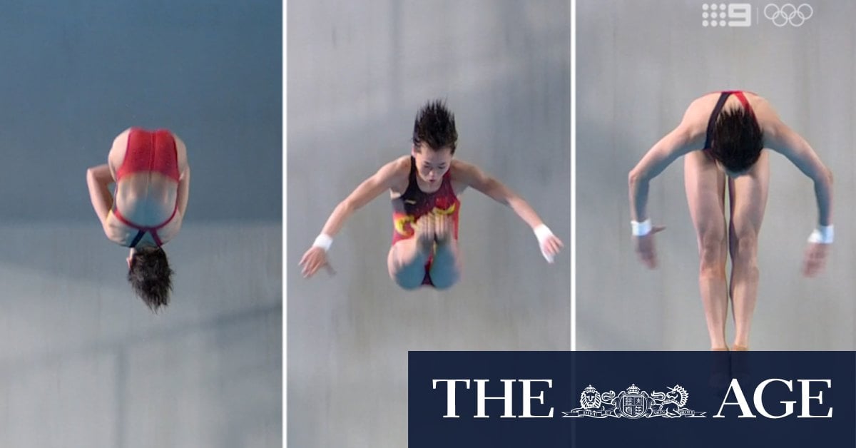 Diver Quan Hongchan scores perfect 10s