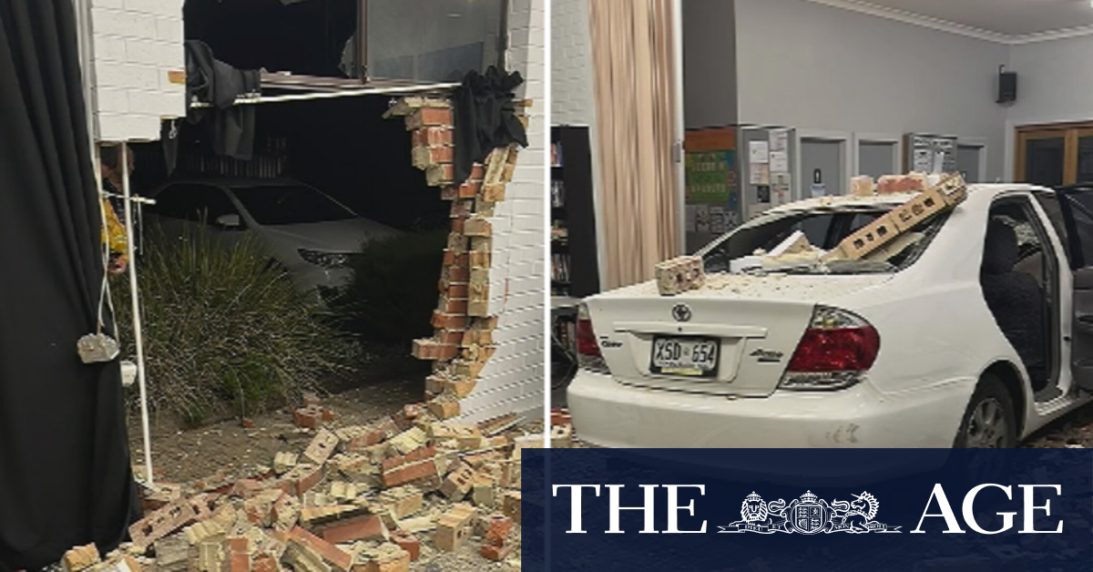 Elderly driver smashes into church in South Australia