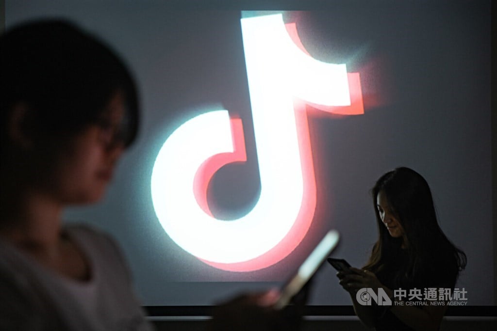 Experts warn of national security risks from Chinese apps