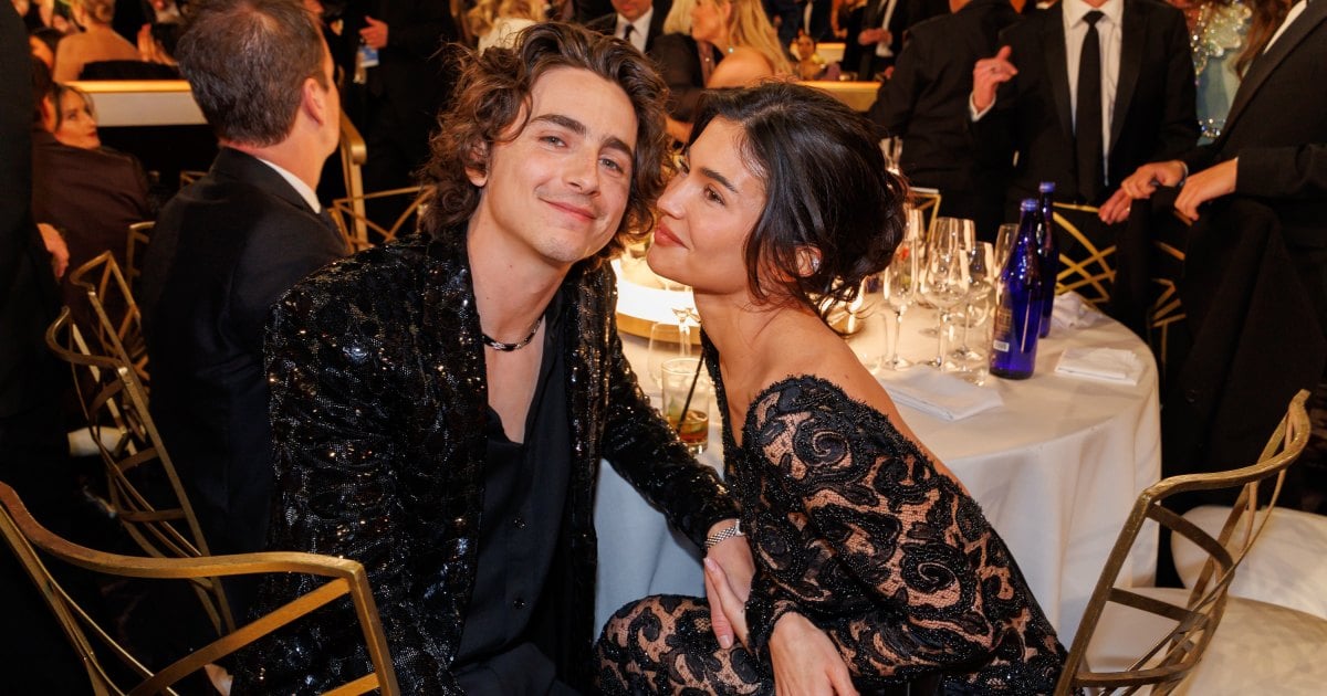 Fans Think They Spotted Timothee Chalamet in Kylie Jenner's New Selfie