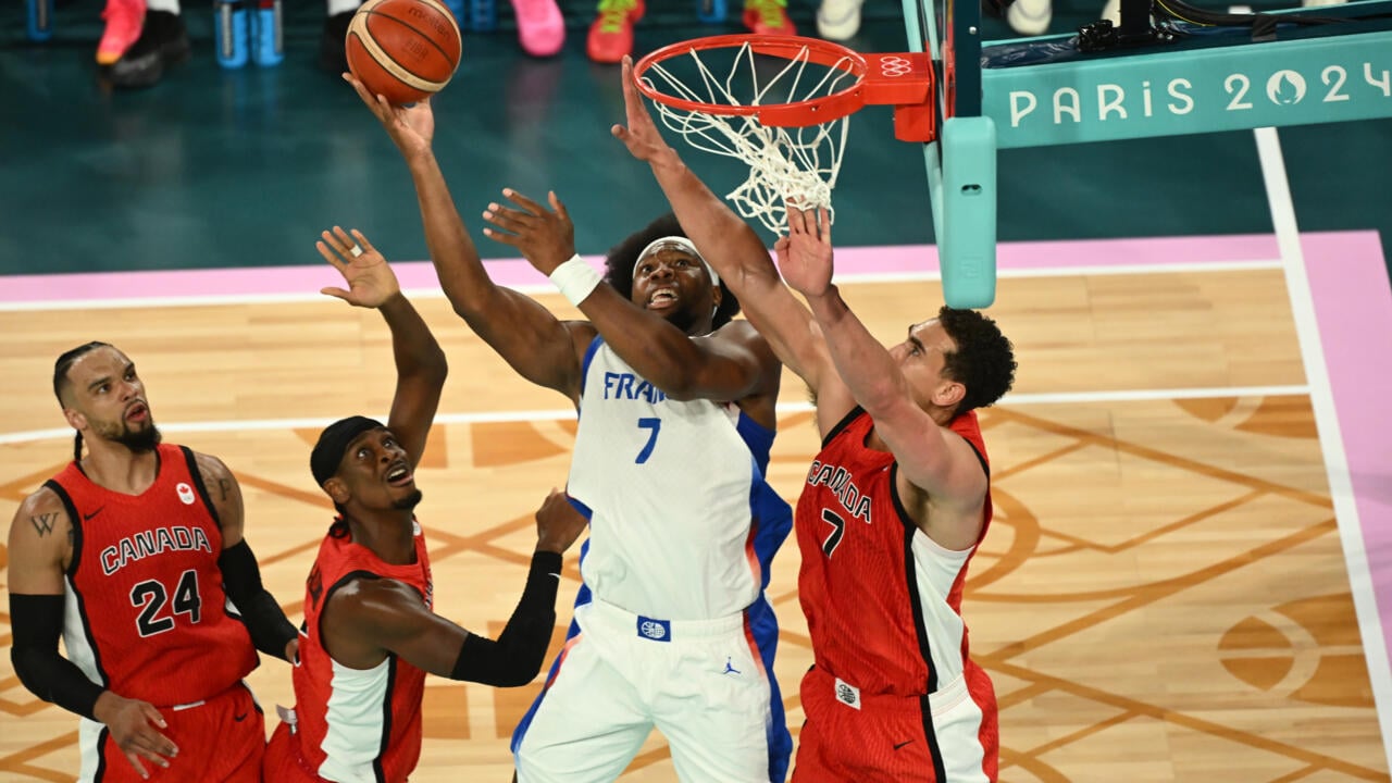 France defeats Canada to set up Olympic basketball semi-final rematch with Germany