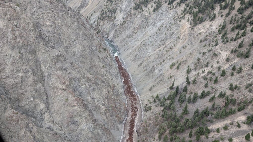 Fraser River's landslide waters to reach Hope, B.C., and Lower Mainland today