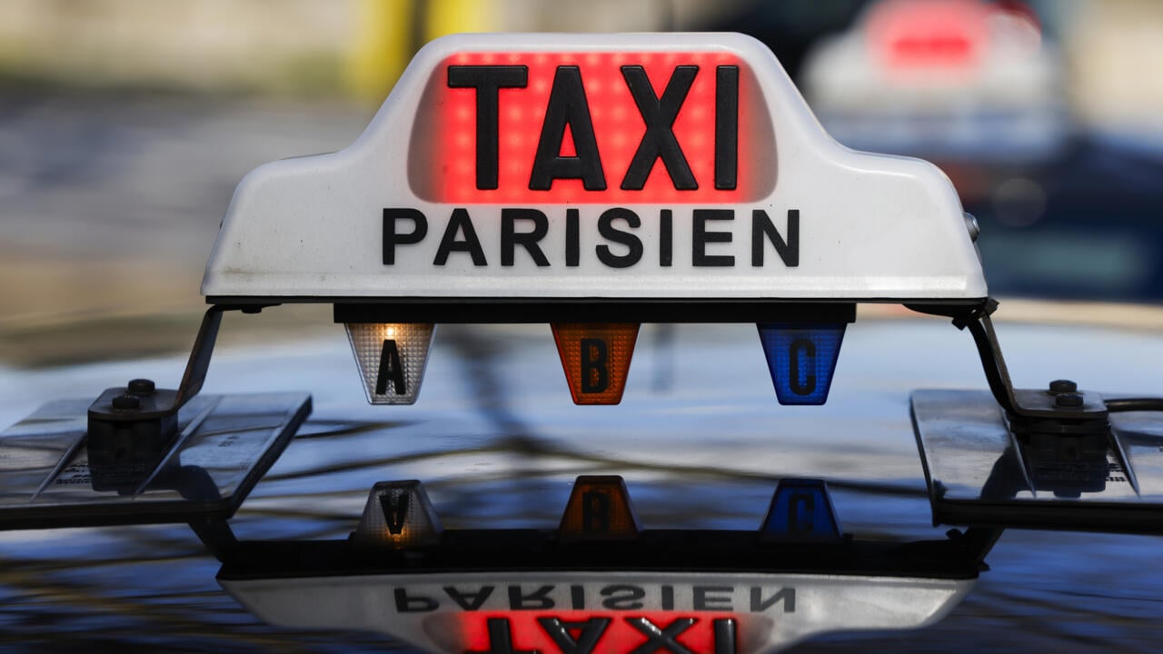 French taxi drivers demand compensation for Olympic revenue losses