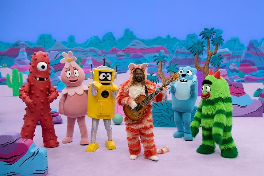 Fun With Kids: Yo Gabba GabbaLand!, Lovevery play kits