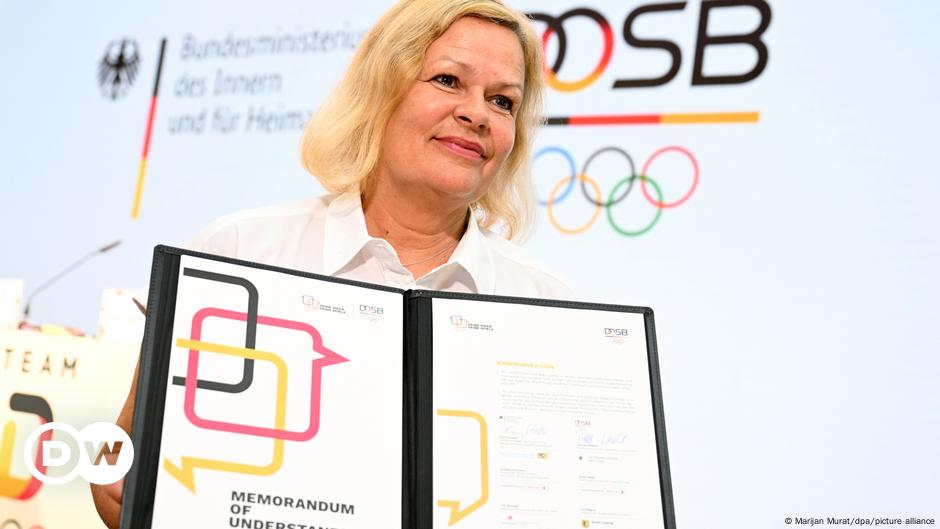 German minister signs deal to bid for 2040 Olympics