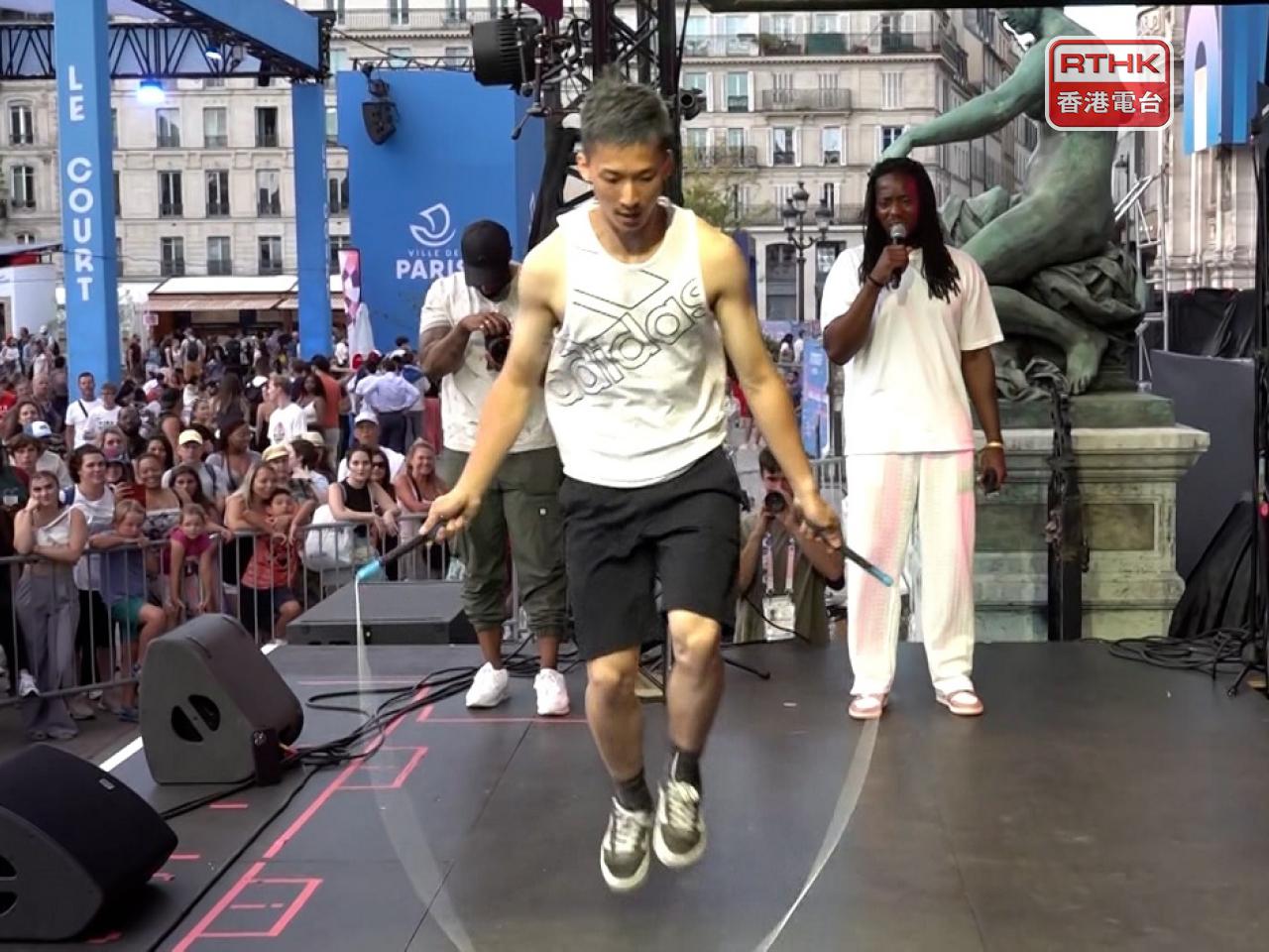 HKers putting rope skipping on the map in Paris