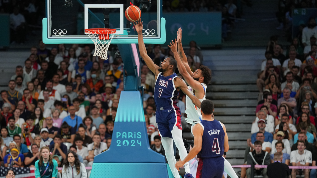  Kevin Durant makes history as Team USA men's basketball cruises; more unfortunate 49ers news 