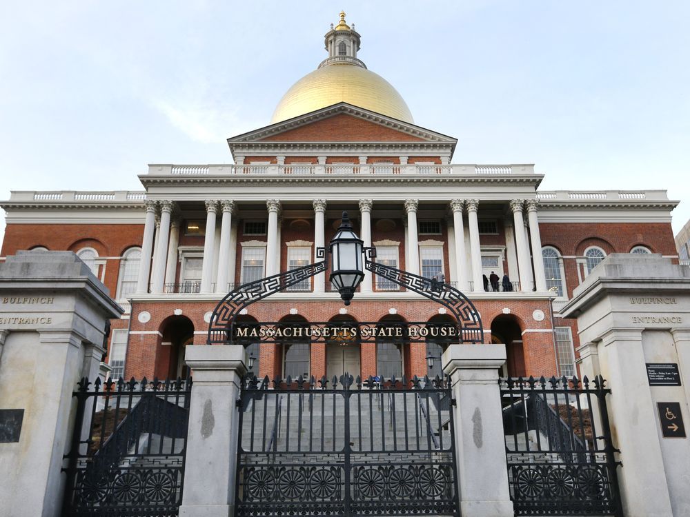 Massachusetts businesses with at least 24 employees must disclose salary range for new jobs