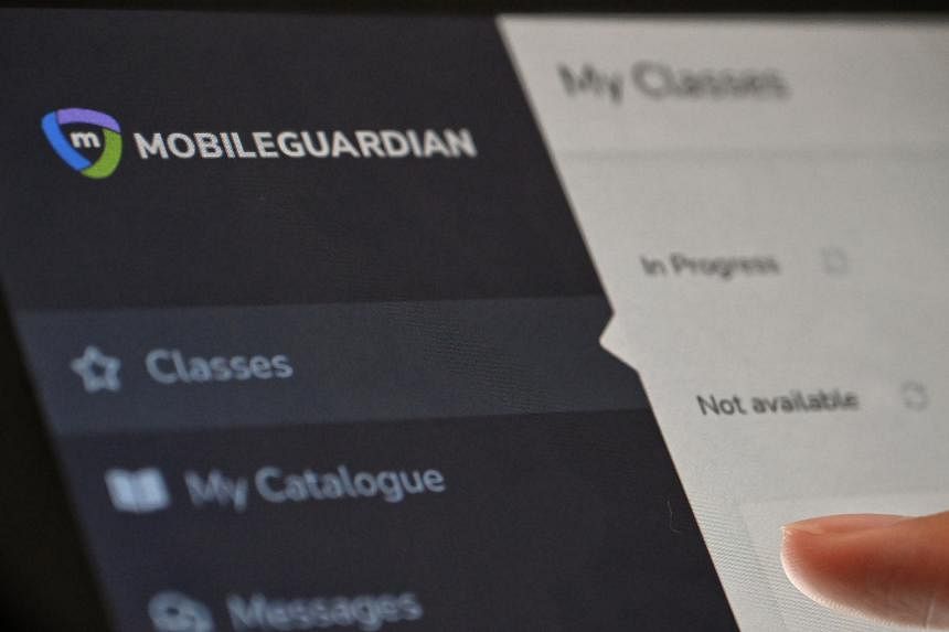 Mobile Guardian app glitch issues progressively fixed for some students, others turn to pen and paper