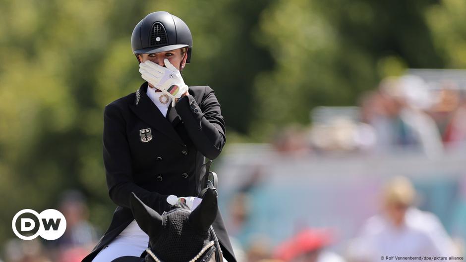 Paris 2024: Germany's von Bredow-Werndl wins dressage gold