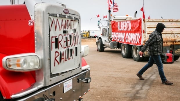 Protesters not guilty of conspiring to kill Mounties at Coutts blockade in Alberta