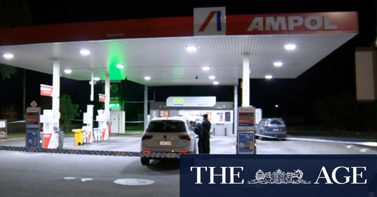 Service station worker assaulted at gunpoint in Melbourne