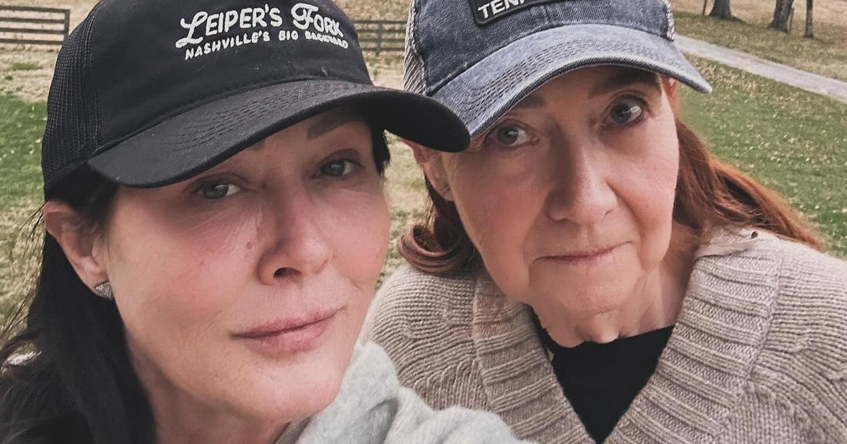 Shannen Doherty's Mom Shares Story of Shaving Her Head Amid Cancer Battle