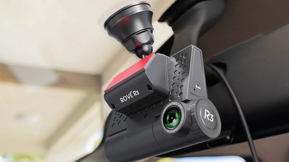 Snag the top Rove dash cam for over 50% off today