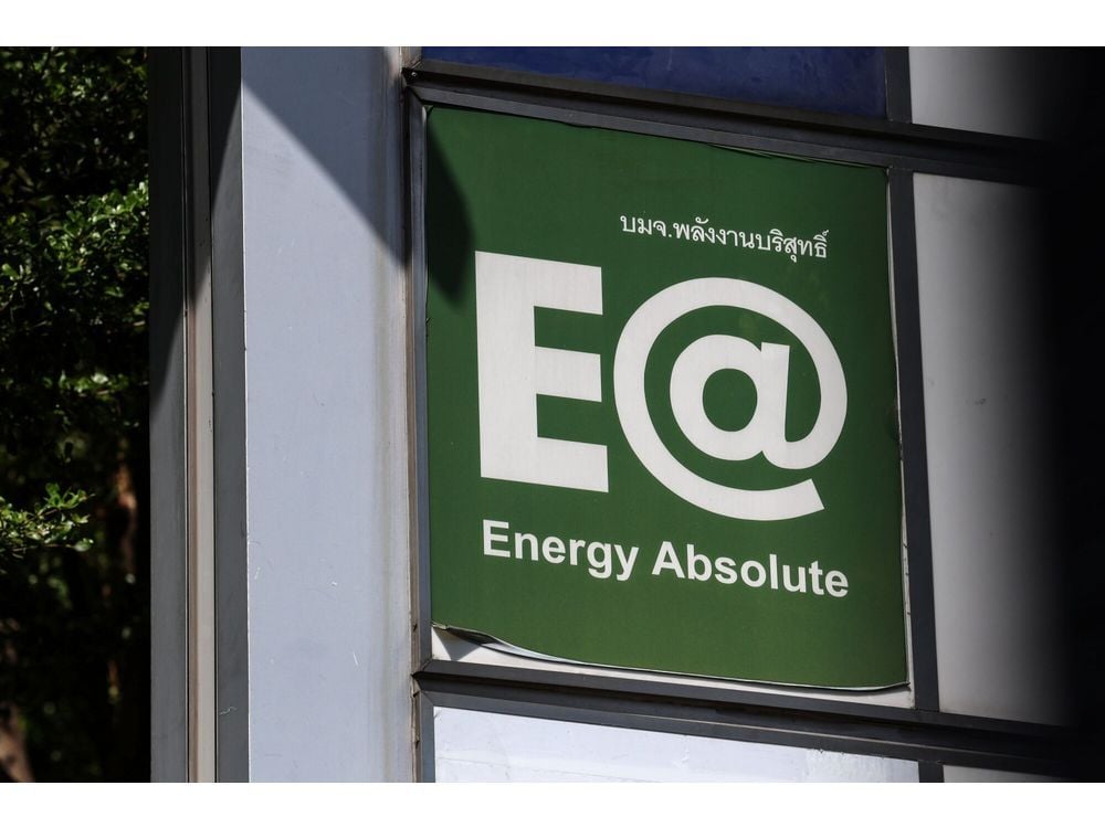 Stressed Thai Firm Energy Absolute Names CEO, Seeks Debt Delay