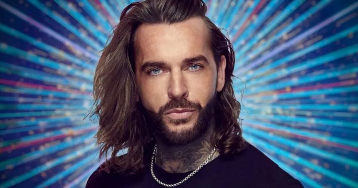 Strictly's Pete Wicks in pain as he shares injury days after starting training