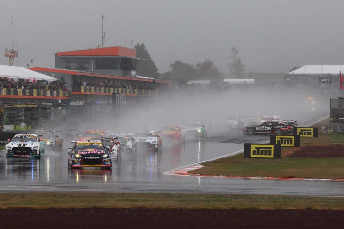 Supercars New Zealand: Heimgartner splashes to Taupo opener victory