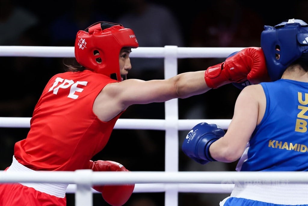 Taiwan female boxer Chen Nien-chin reaches semifinals at Olympics