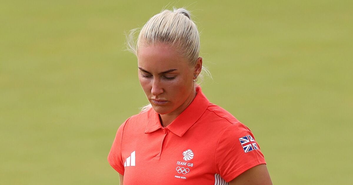 Team GB golfer suffers horrific round after being banned from smoking despite disorder