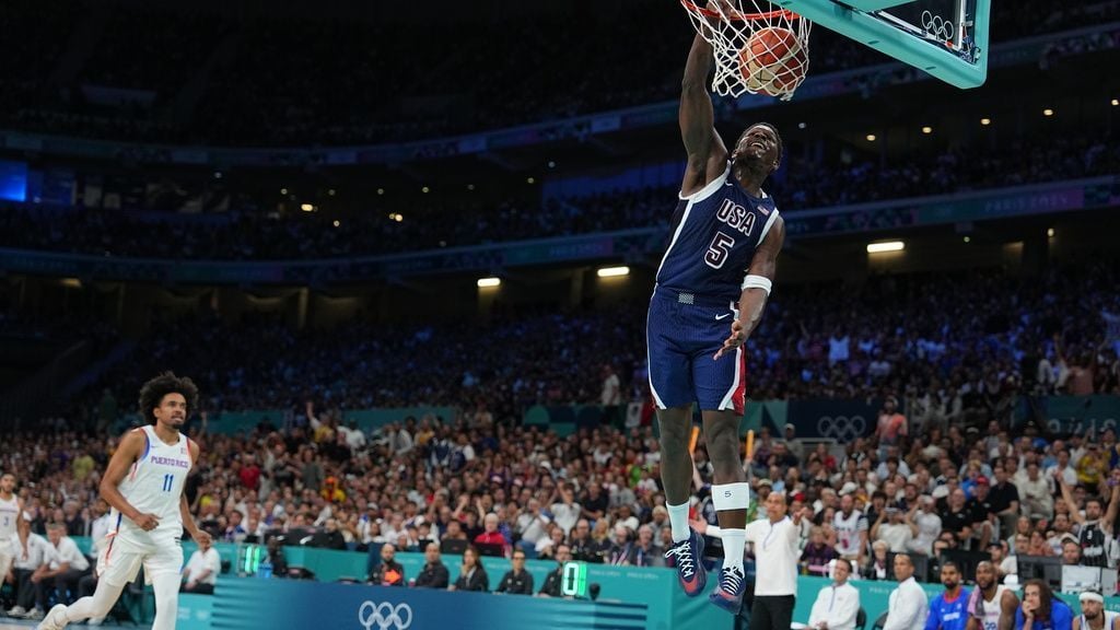 Team USA routs Puerto Rico for top seed in medal round