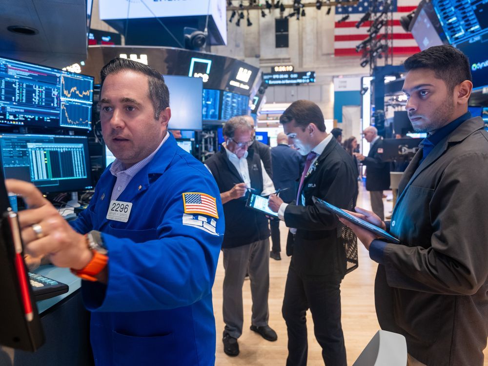 Tech stocks hit hardest as U.S. markets plunge on economic concerns