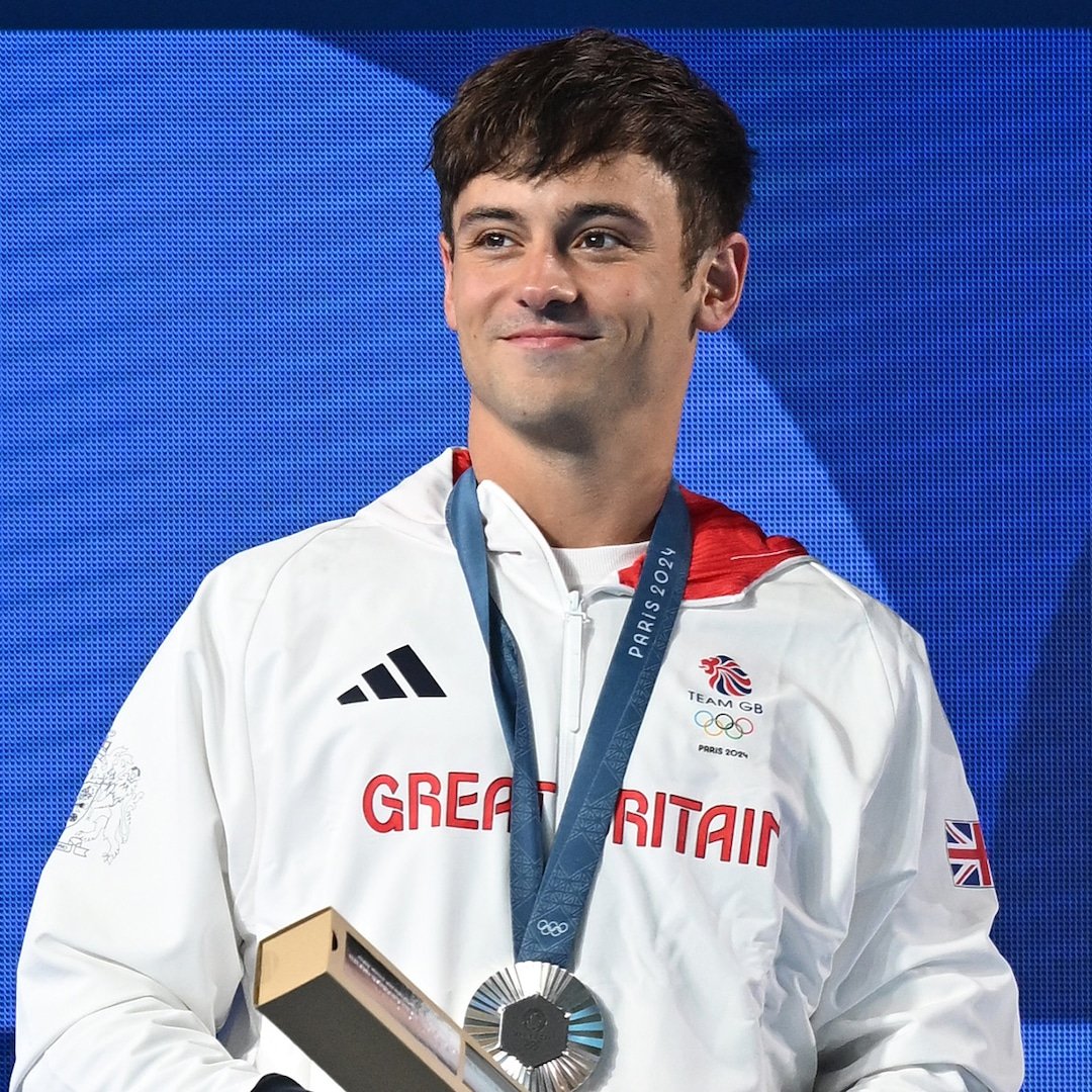  Tom Daley Tearfully Announces Retirement After 2024 Olympics 