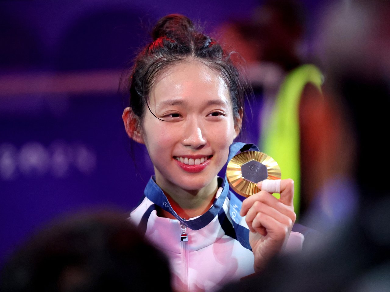 Vivian Kong bids farewell to fencing