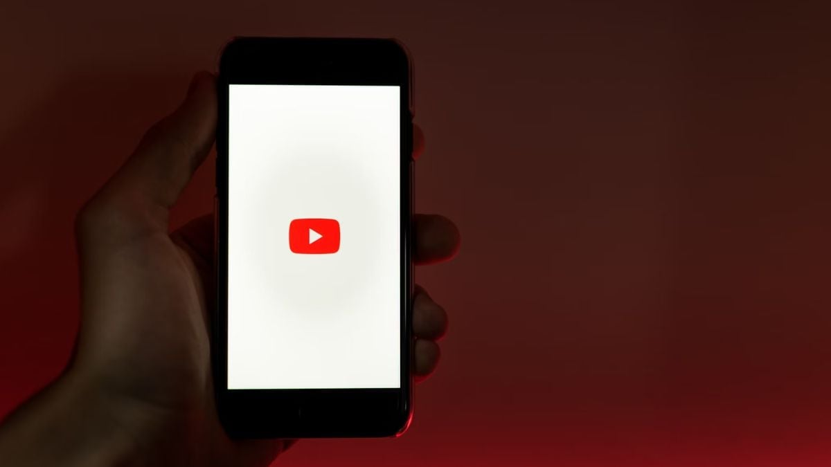 YouTube Tests Sleep Timer Feature That Will Automatically Pause Playback for Premium Users