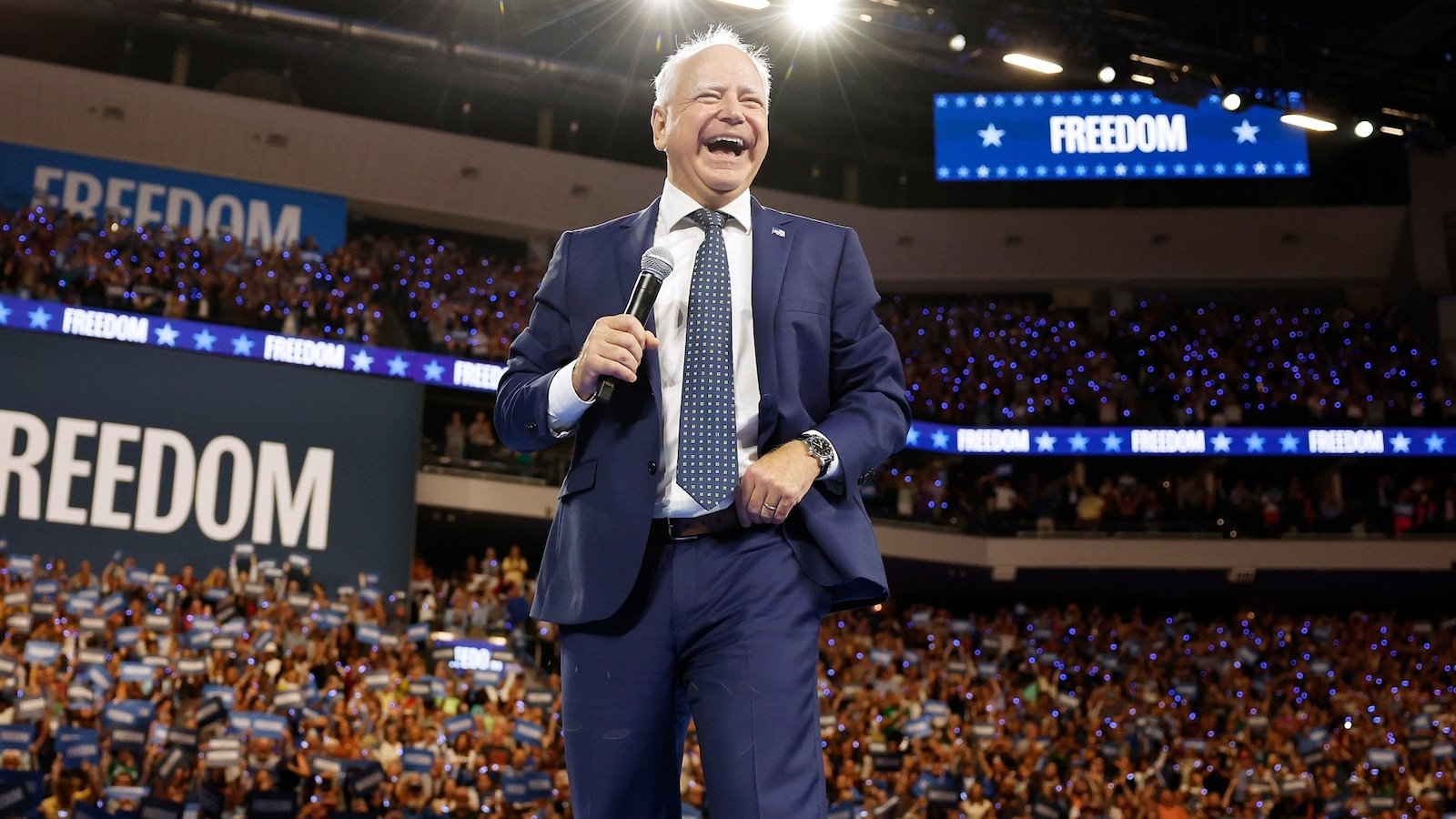 DNC 2024 Day 3 live updates: Tim Walz as headliner tries to keep momentum going