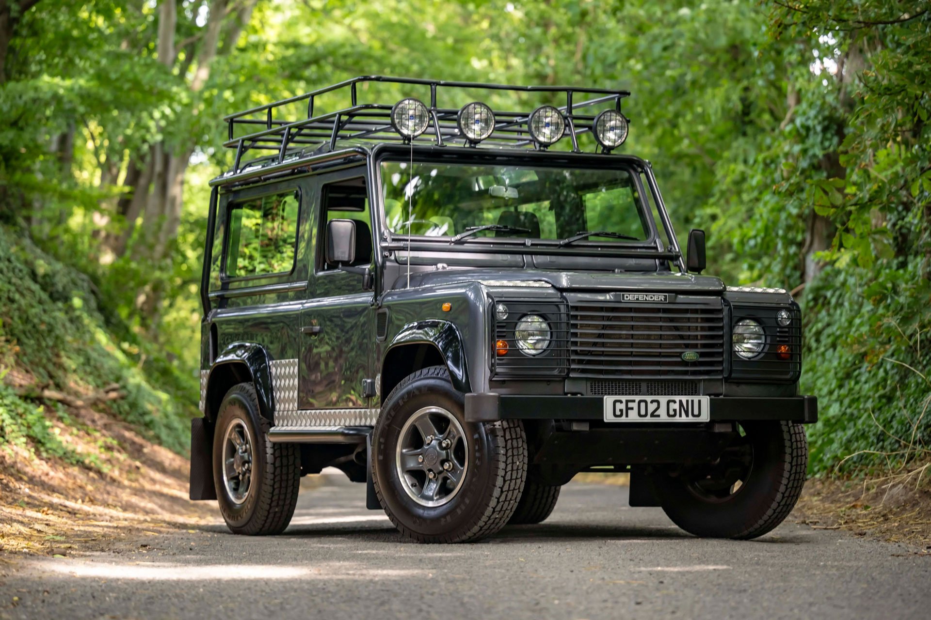 2002 Land Rover Defender 90 TD5 Tomb Raider