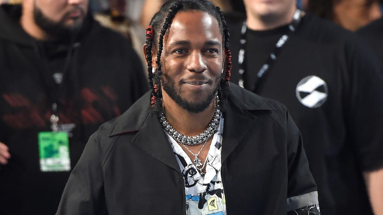 American Football: Rapper Kendrick Lamar tritt bei Superbowl Halbzeitshow auf